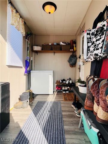 1958 Newark Road, Zanesville, OH 43701