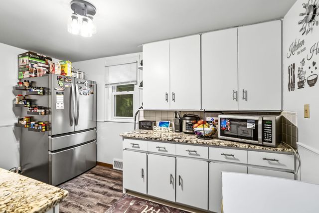 263 Cottage Avenue W, Saint Paul, MN 55117
