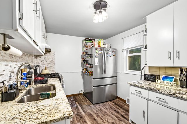 263 Cottage Avenue W, Saint Paul, MN 55117