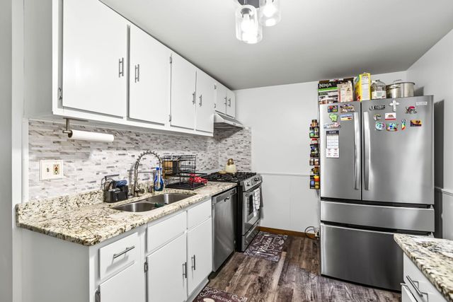 263 Cottage Avenue W, Saint Paul, MN 55117