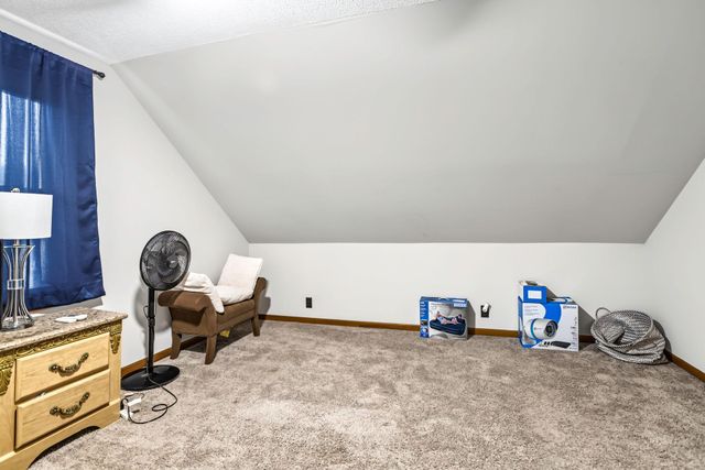 263 Cottage Avenue W, Saint Paul, MN 55117