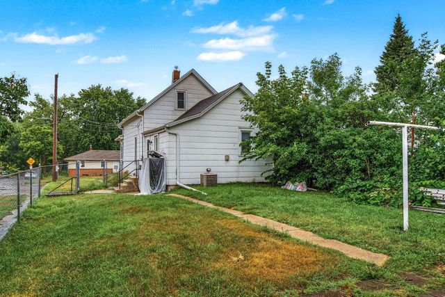 263 Cottage Avenue W, Saint Paul, MN 55117