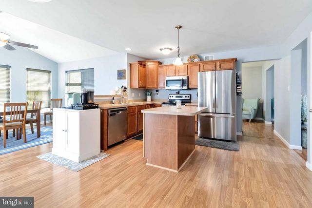 46 WILDFLOWER CIRCLE, Lebanon, PA 17046