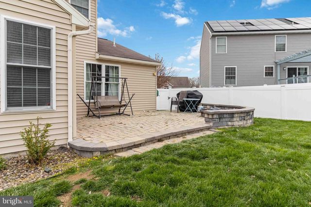 46 WILDFLOWER CIRCLE, Lebanon, PA 17046