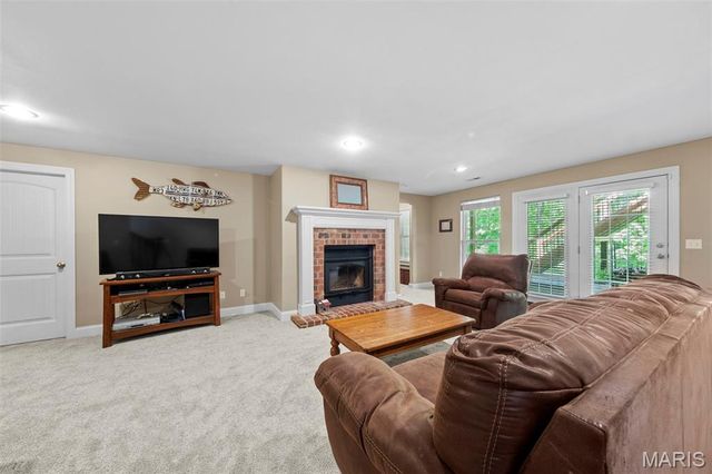 120 Champion Circle, Troy, MO 63379