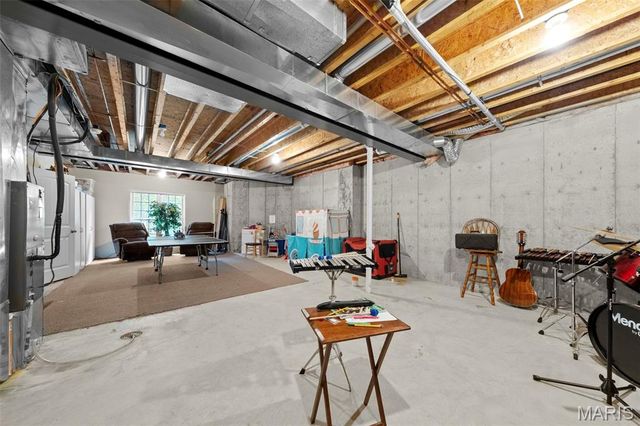 120 Champion Circle, Troy, MO 63379