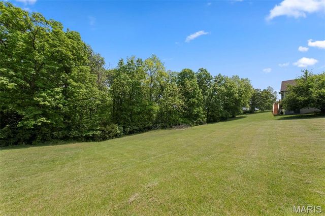 120 Champion Circle, Troy, MO 63379