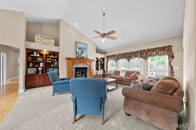 120 Champion Circle, Troy, MO 63379
