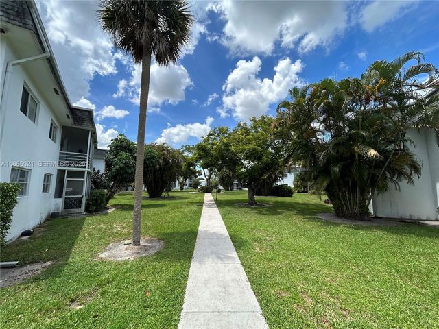 6505 Winfield Boulevard B-18, Margate, FL 33063