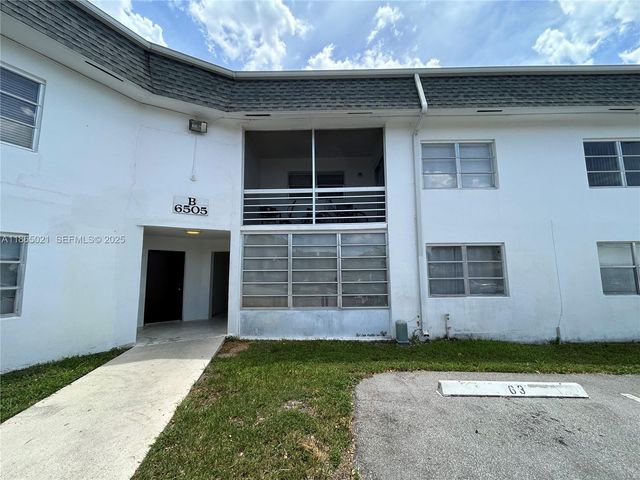 6505 Winfield Boulevard B-18, Margate, FL 33063