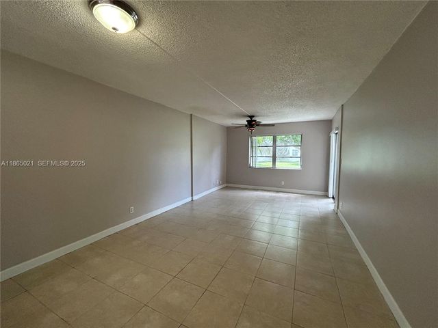 6505 Winfield Boulevard B-18, Margate, FL 33063