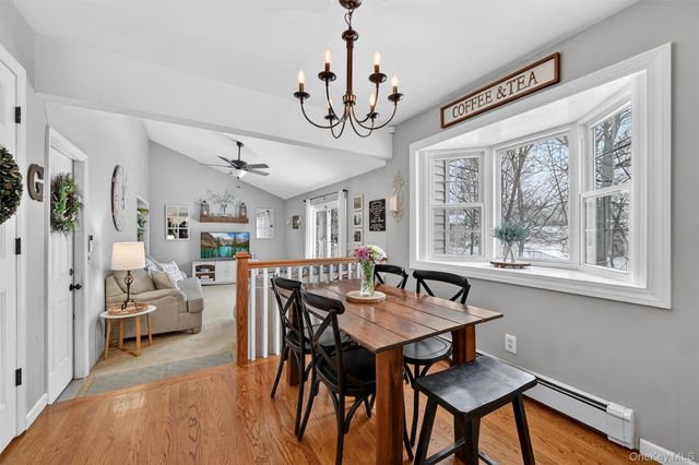 6 Wayne Drive, Middletown, NY 10940