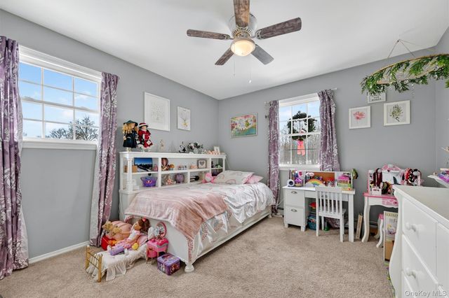 6 Wayne Drive, Middletown, NY 10940