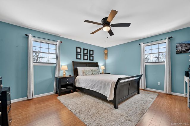 6 Wayne Drive, Middletown, NY 10940