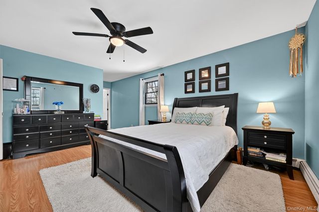 6 Wayne Drive, Middletown, NY 10940