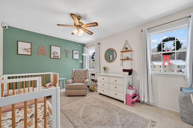 6 Wayne Drive, Middletown, NY 10940