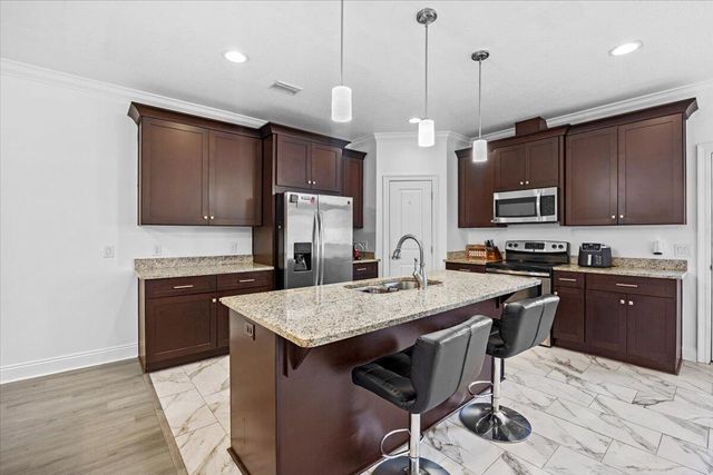 2145 Janet Street, Navarre, FL 32566