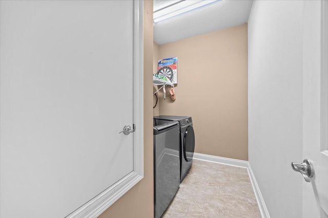 2145 Janet Street, Navarre, FL 32566