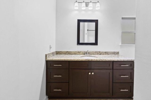 2145 Janet Street, Navarre, FL 32566