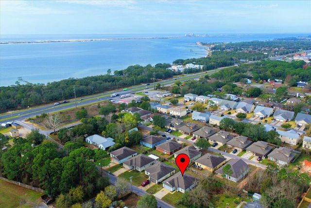 2145 Janet Street, Navarre, FL 32566