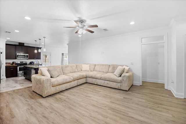 2145 Janet Street, Navarre, FL 32566