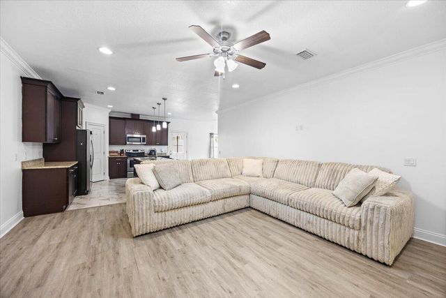 2145 Janet Street, Navarre, FL 32566