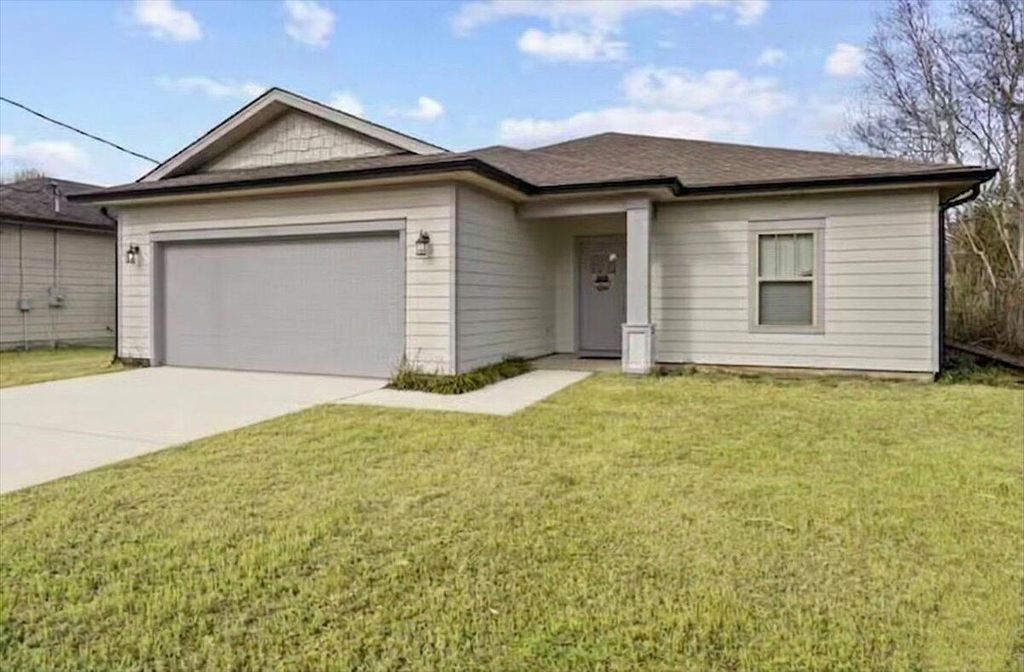 2145 Janet Street, Navarre, FL 32566