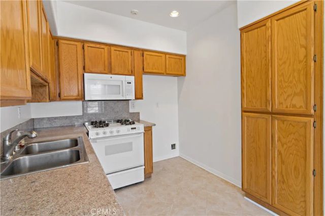 1210 N Sunflower A, Covina, CA 91724