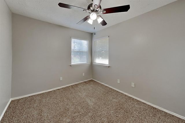 11831 Oakner Drive, Tomball, TX 77377
