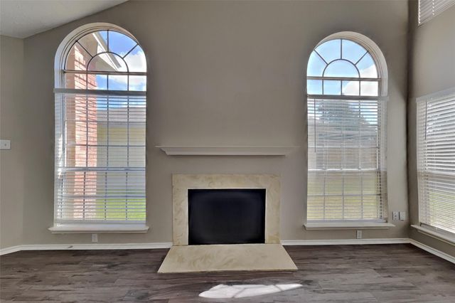 11831 Oakner Drive, Tomball, TX 77377