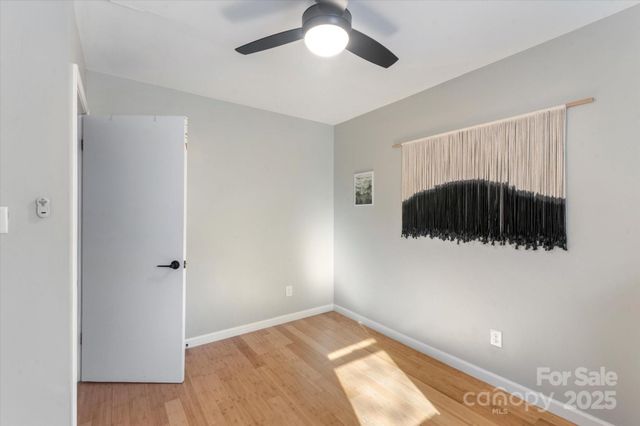 529 Bailey Road, Asheville, NC 28806