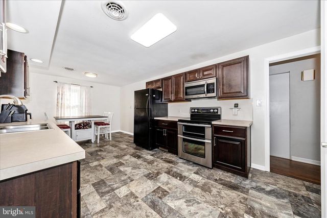 411 GREENWOOD AVENUE, Mont Alto, PA 17237