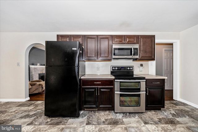 411 GREENWOOD AVENUE, Mont Alto, PA 17237
