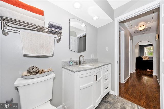411 GREENWOOD AVENUE, Mont Alto, PA 17237