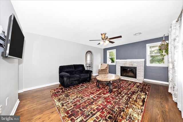 411 GREENWOOD AVENUE, Mont Alto, PA 17237