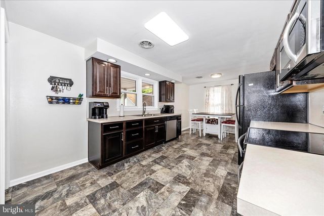 411 GREENWOOD AVENUE, Mont Alto, PA 17237