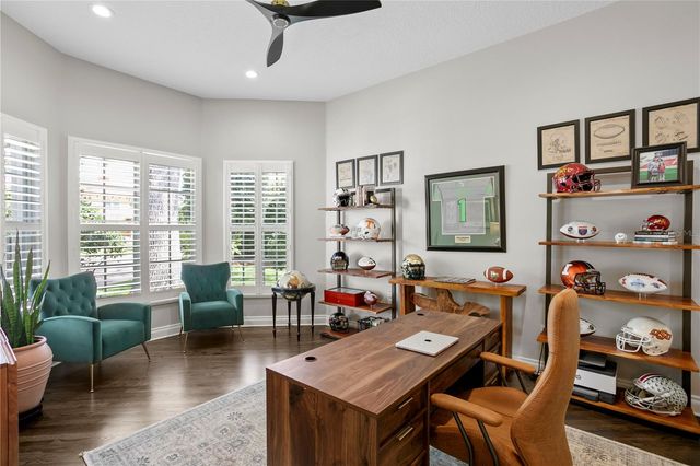 16204 SIERRA DE AVILA, Tampa, FL 33613