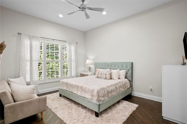 16204 SIERRA DE AVILA, Tampa, FL 33613