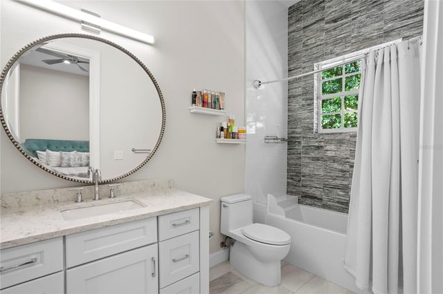 16204 SIERRA DE AVILA, Tampa, FL 33613