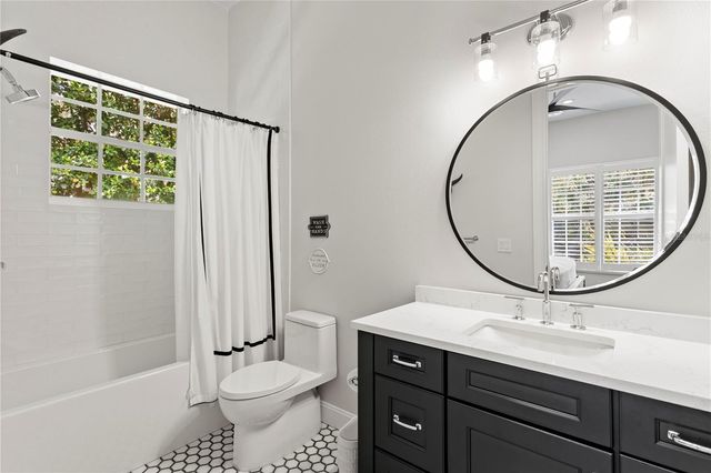 16204 SIERRA DE AVILA, Tampa, FL 33613