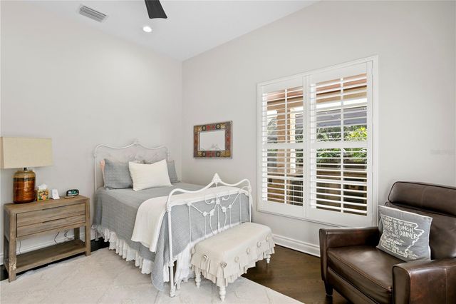 16204 SIERRA DE AVILA, Tampa, FL 33613