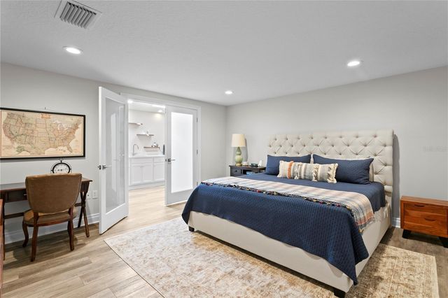 16204 SIERRA DE AVILA, Tampa, FL 33613