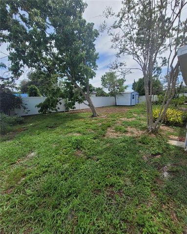 8212 MALVERN CIRCLE, Tampa, FL 33634
