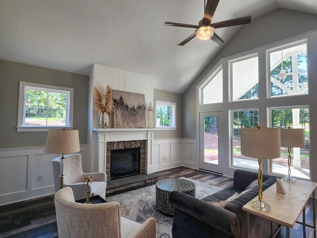 222 Louisa Lane, Mc Cormick, SC 29835