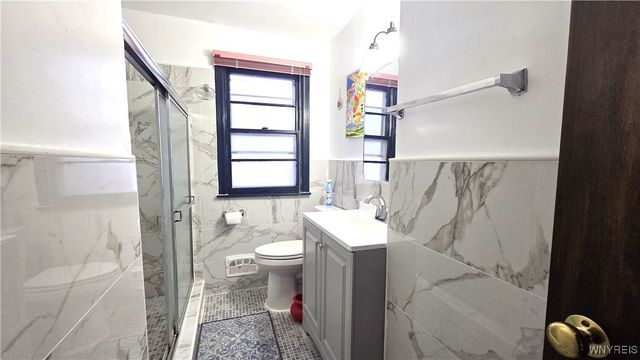 12 Delta Road, Amherst, NY 14226