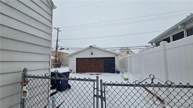 12 Delta Road, Amherst, NY 14226