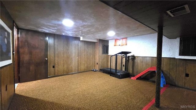 12 Delta Road, Amherst, NY 14226