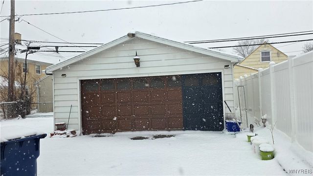 12 Delta Road, Amherst, NY 14226