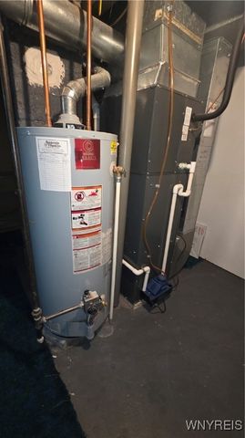 12 Delta Road, Amherst, NY 14226