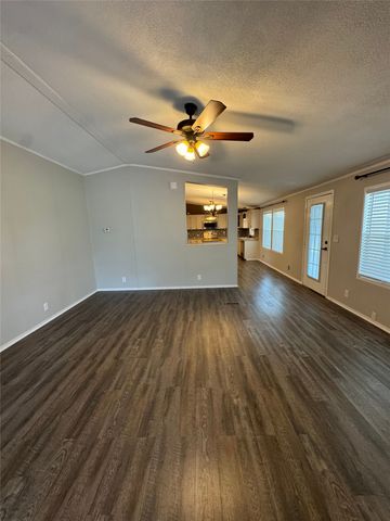 197 Private Road 4652, Rhome, TX 76078